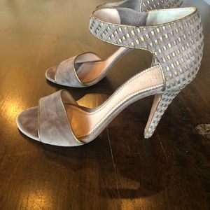 Chloe - Beige and Gold Suede Heels